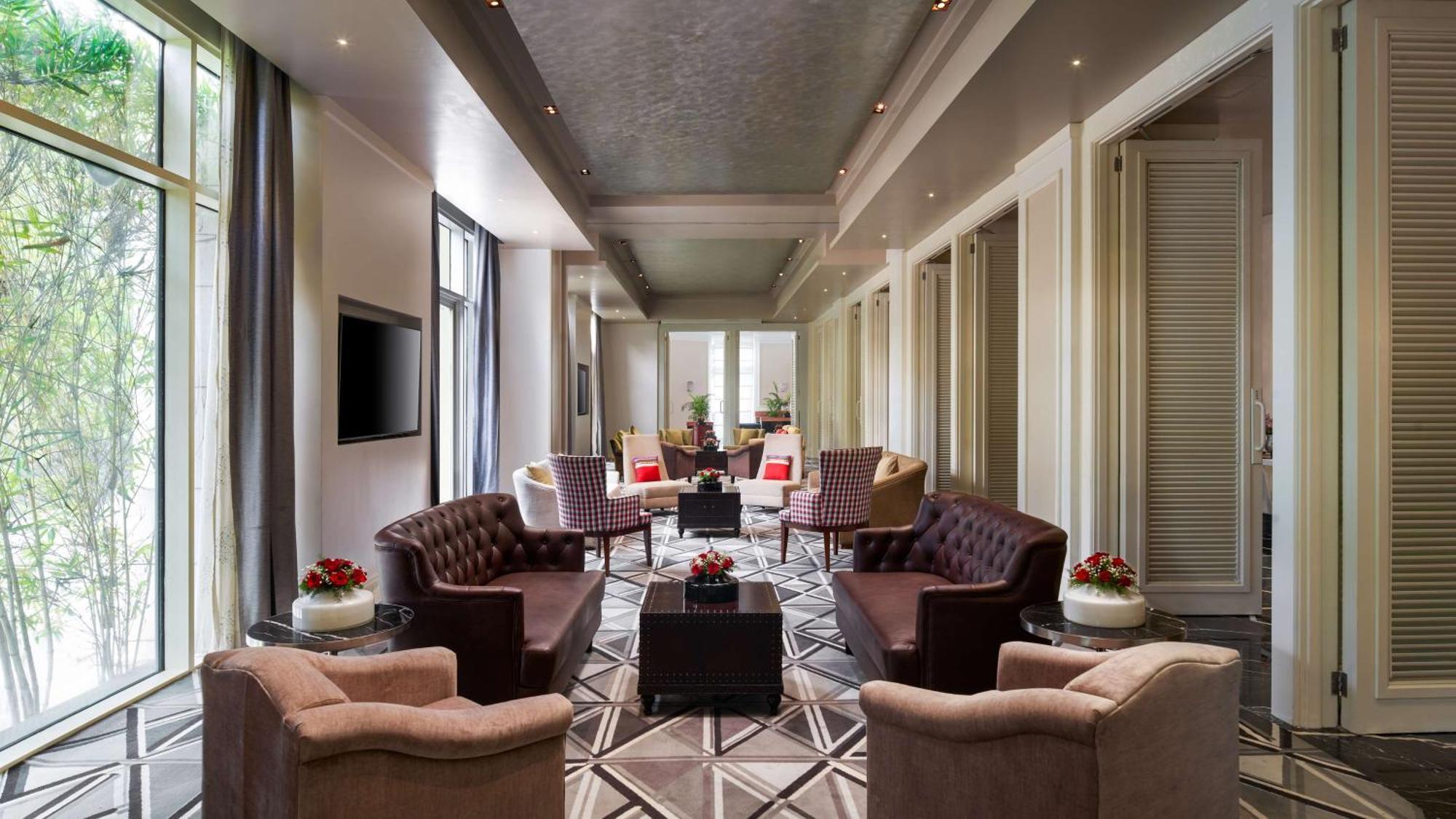 Отель Park Hyatt Ченнаи Экстерьер фото