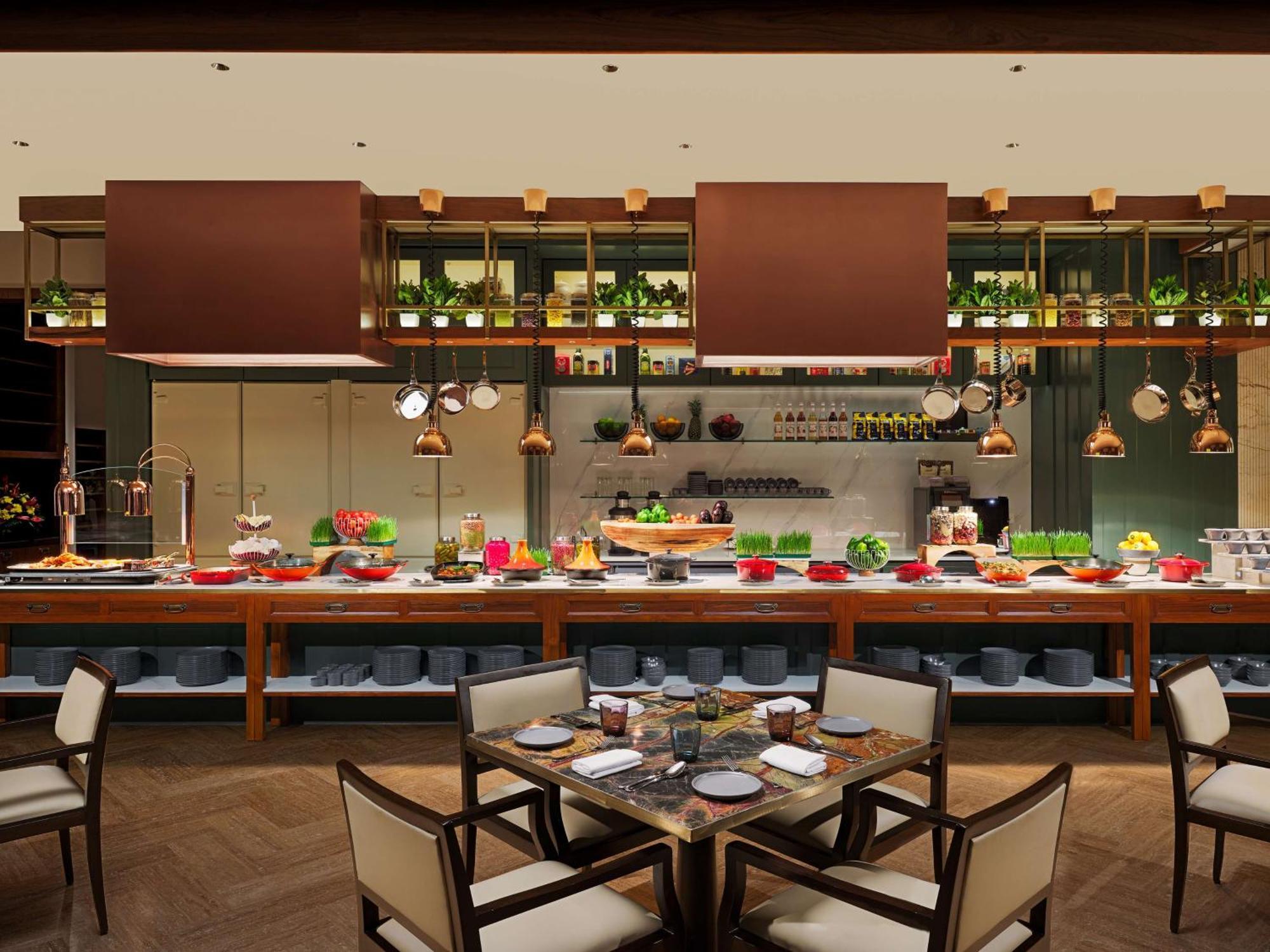 Отель Park Hyatt Ченнаи Экстерьер фото