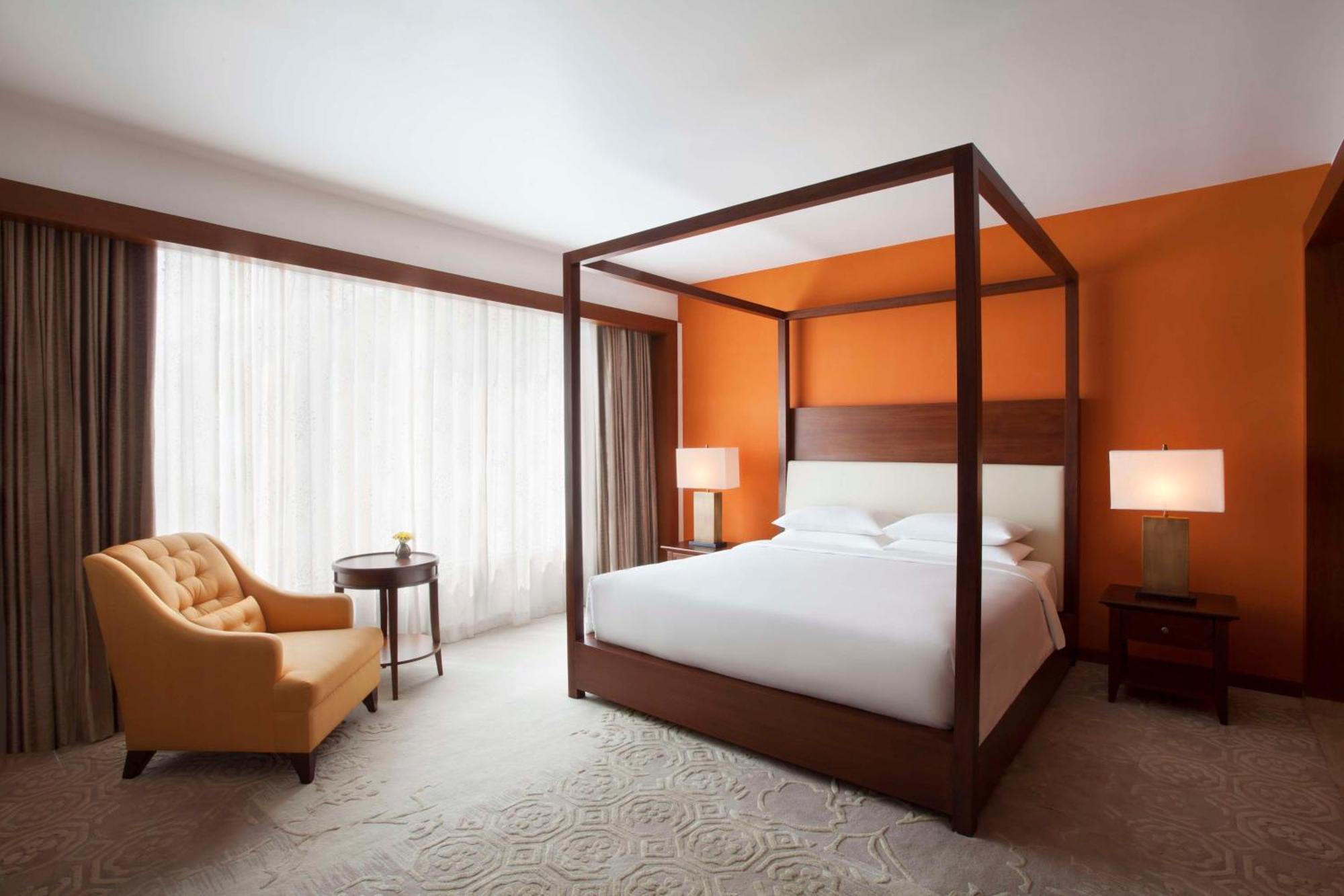 Отель Park Hyatt Ченнаи Экстерьер фото